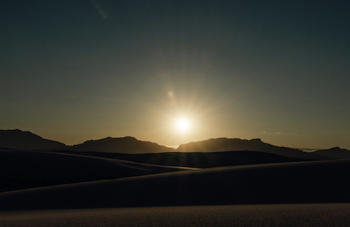 Últimos blogs de la empresa sobre Saudi Arabia Launches 3.1 GW of Solar Tender