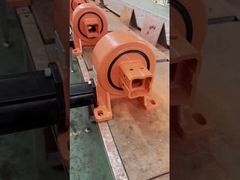 Dispositivo de arremolque montado verticalmente para tecnología de eje único de rastreador solar